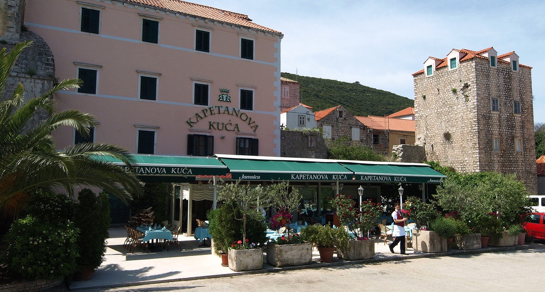 KAPETANOVA KUĆA