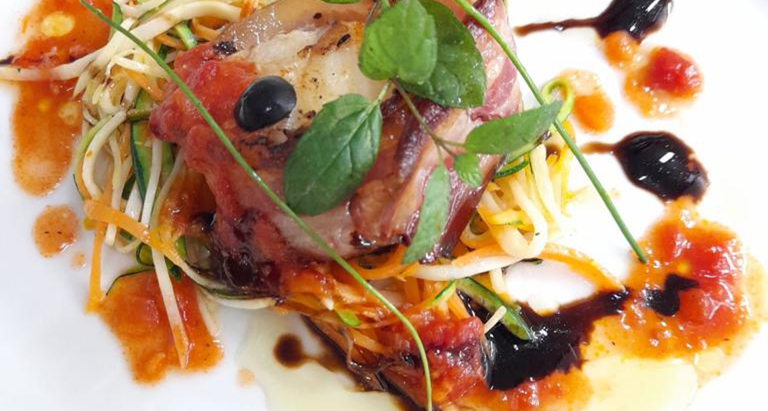 Teleći file u špeku s rezancima od povrća